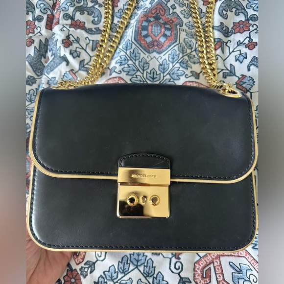 Michael Kors Black and Gold Sloan Editor- Adjustable Crossbody/Shoulder Bag - Picture 7 of 9
